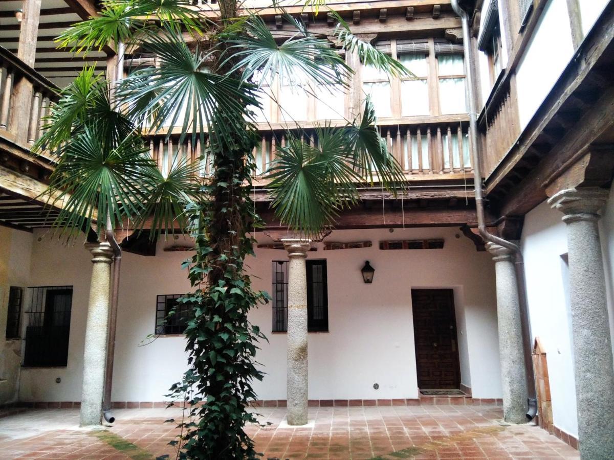 El Porton De La Bellota - Con Parking Gratis - En El Centro De *
